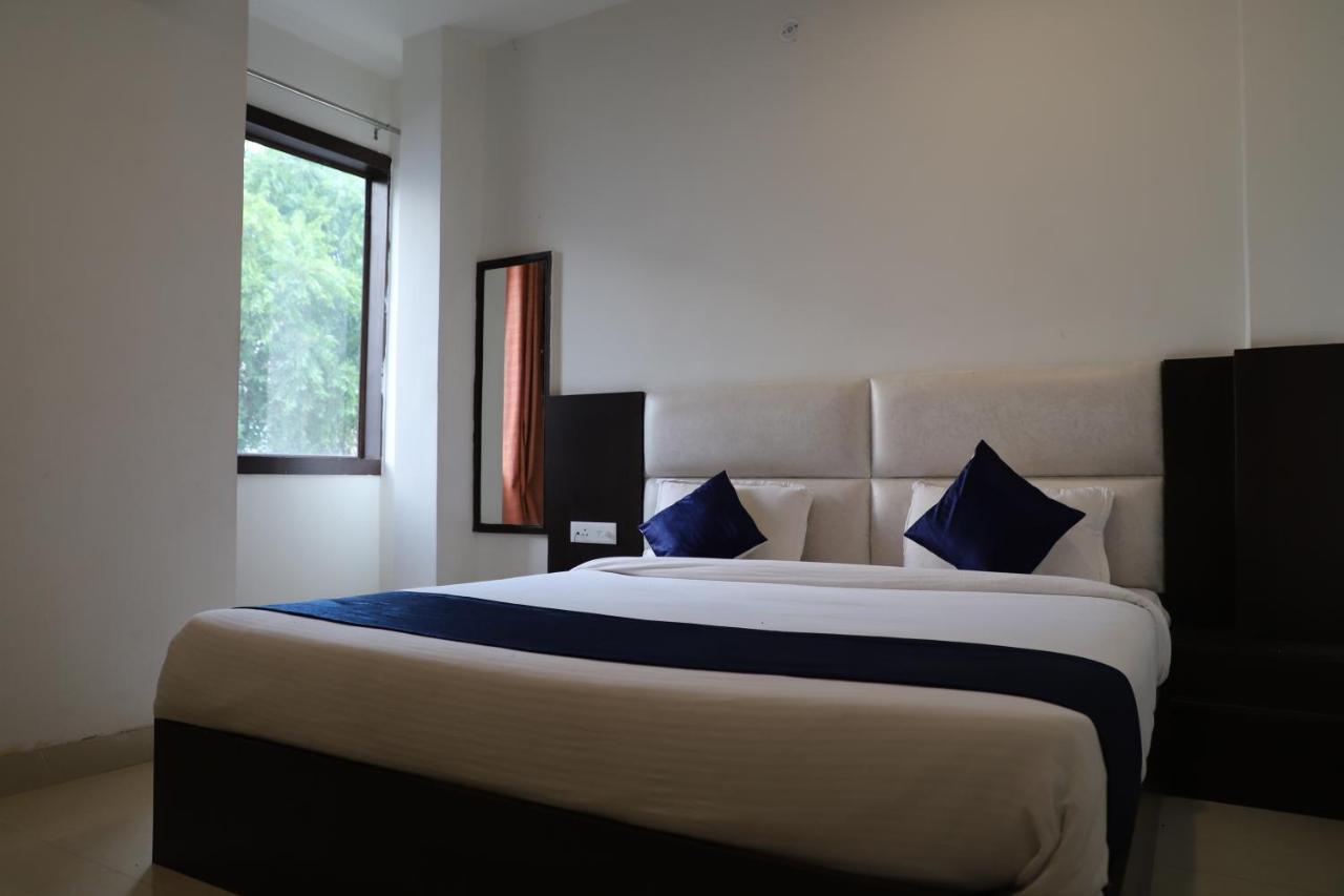 Hotel Dream Comfort Agra  Eksteriør billede
