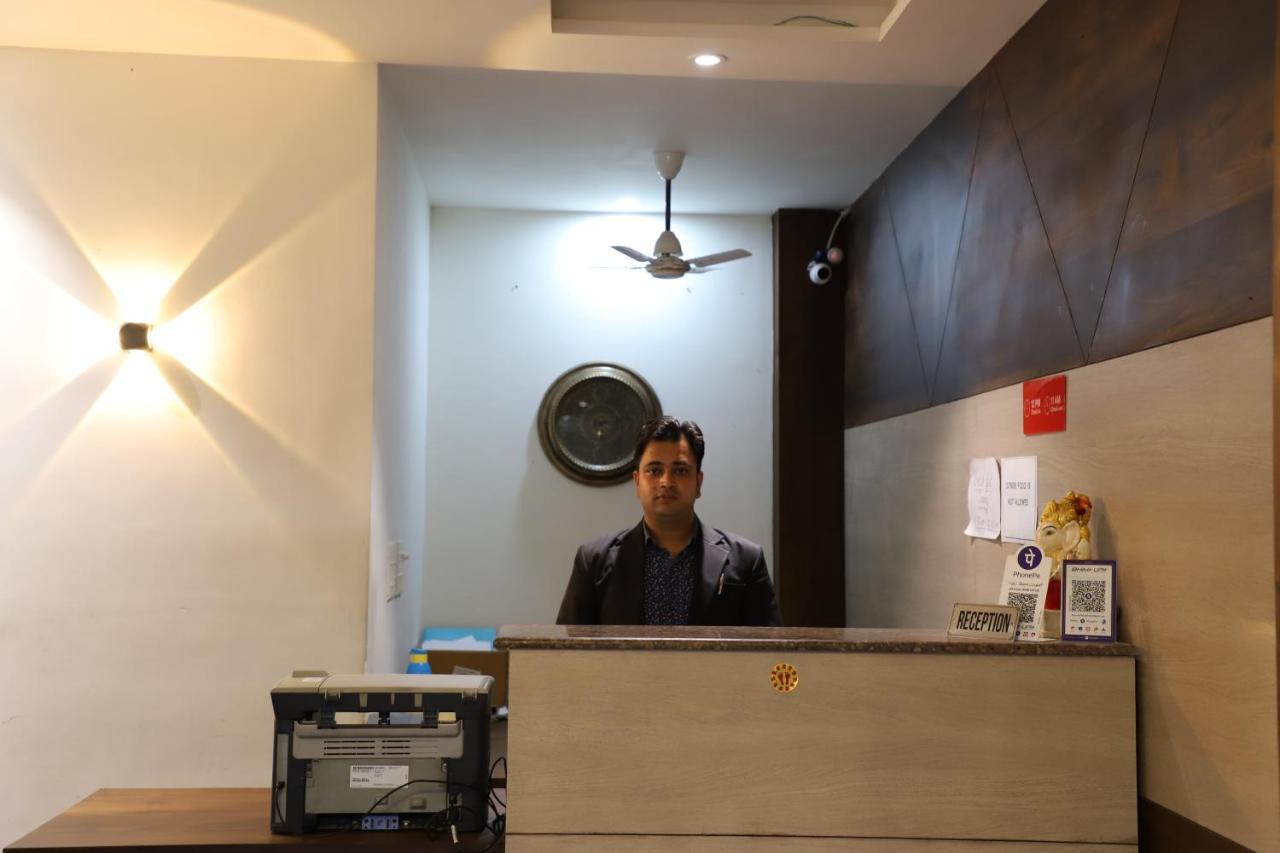 Hotel Dream Comfort Agra  Eksteriør billede