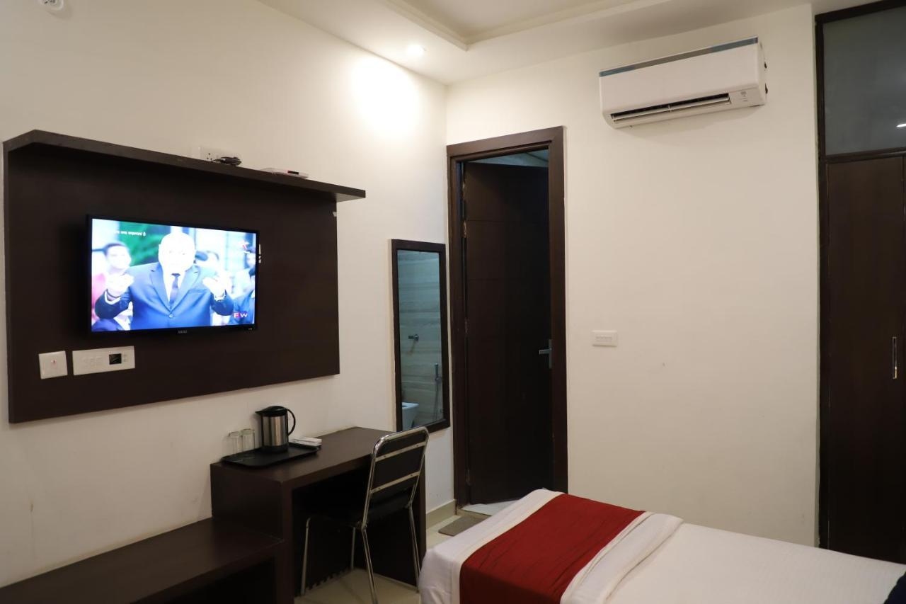 Hotel Dream Comfort Agra  Eksteriør billede
