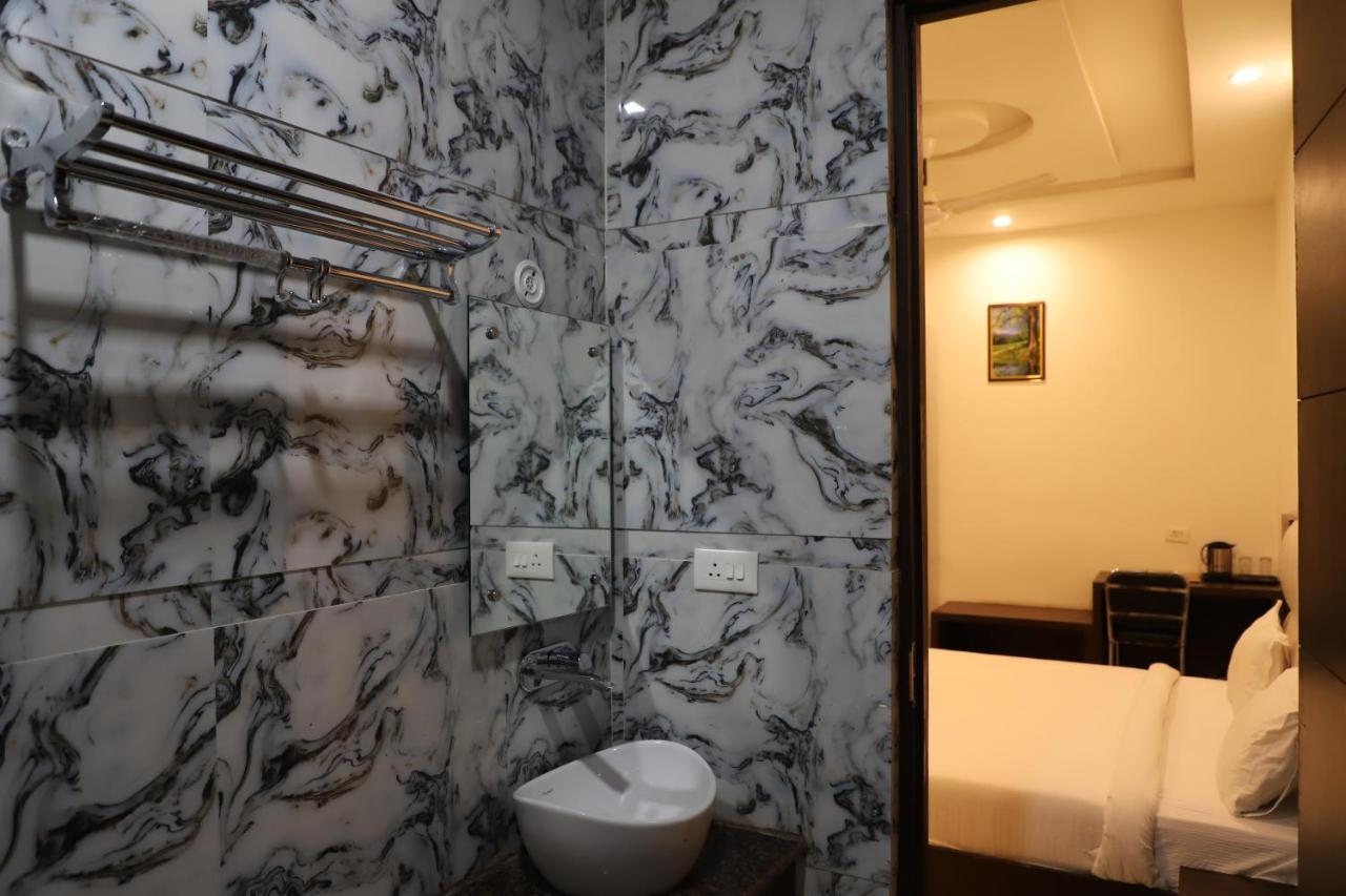 Hotel Dream Comfort Agra  Eksteriør billede